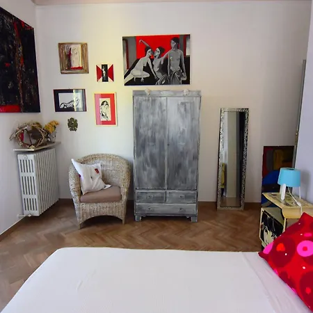 A Casa Dell'artista Viki * 이에시