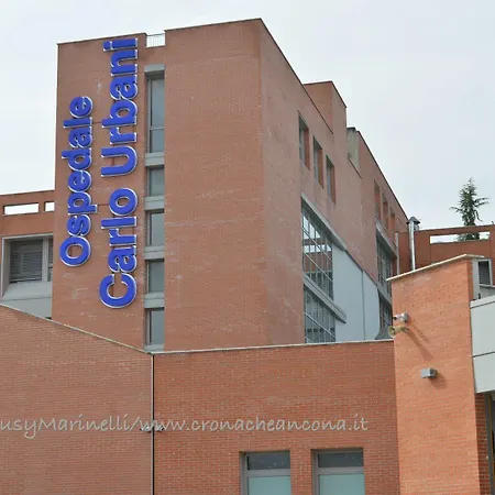 A Casa Dell'artista Viki Oda ve Kahvaltı *