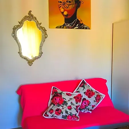 A Casa Dell'artista Viki イェージ