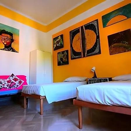 A Casa Dell'artista Viki ベッド・アンド・ブレックファスト イェージ